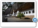 Dambulla - cave temple (1)